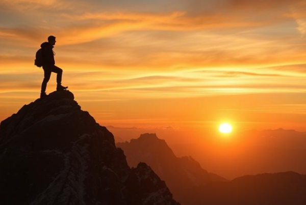 success mindset, mountain peak achievement, sunrise ambition, future goals, personal growth, leadership, vision 2025